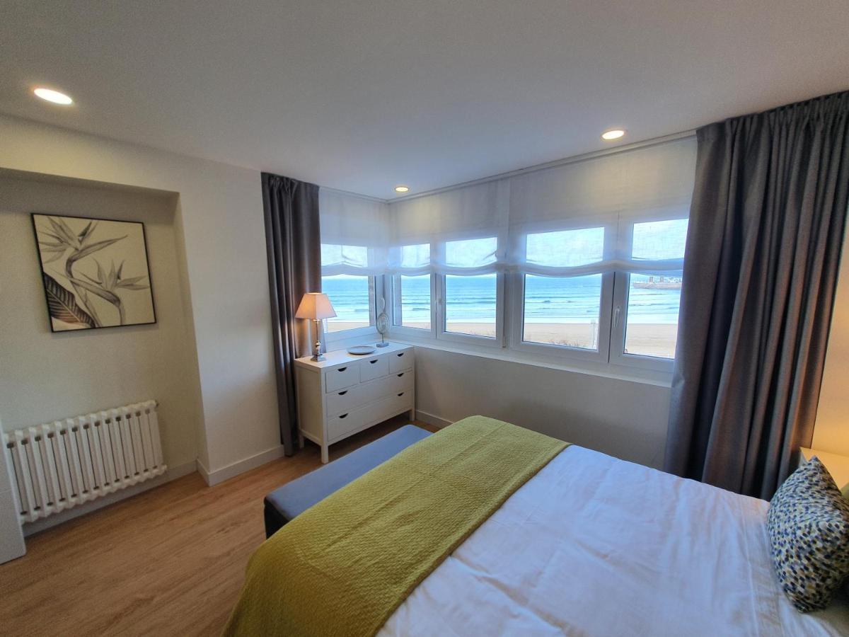 Playa 12 - El Lujo De Estar En 1ª Linea De Playa - Vut-4043-As Apartment Gijon Exterior photo